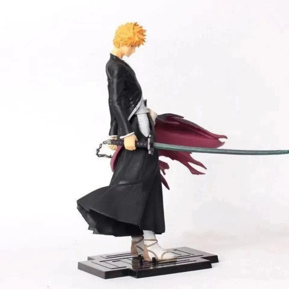 BLEACH Ichigo Kurosaki with sword